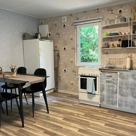Familienfreundliche Farm Stuga Hamra  外观 照片